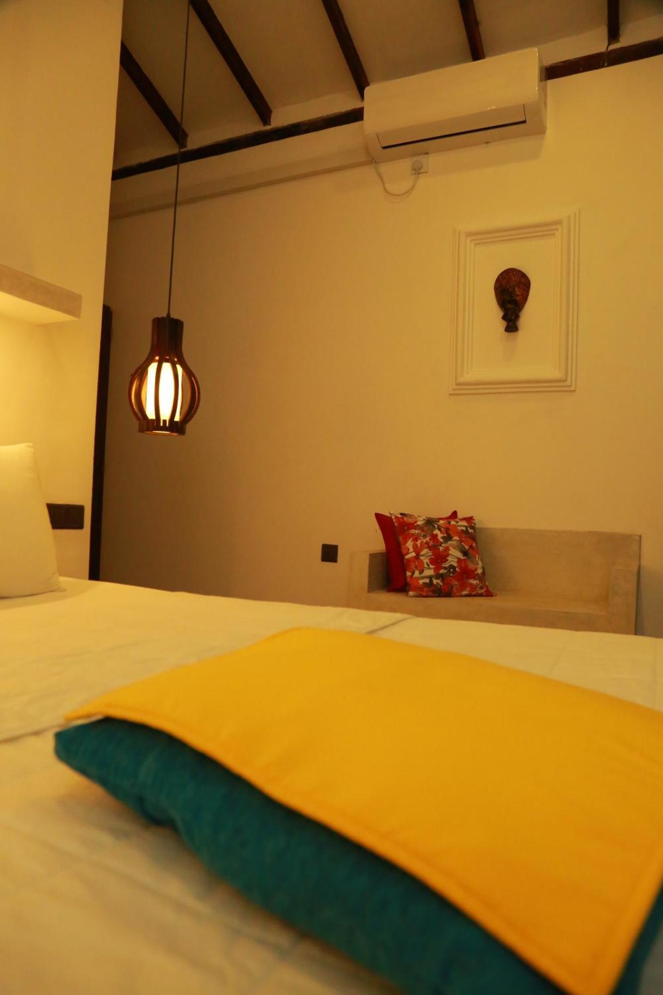 Midigama Holiday Inn Eksteriør billede